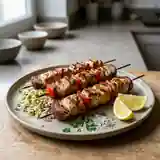 Brochettes de dinde marinées grillées, recette facile et savoureuse