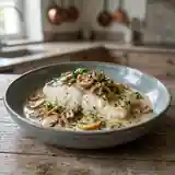 Cabillaud fondant au Chablis et champignons sautés