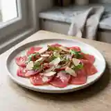 Carpaccio frais de thon rouge au citron et huile d'olive