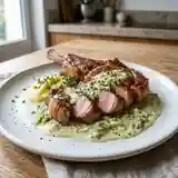Côte de Veau Rôtie et Sauce Crémeuse à la Laitue Fraîche