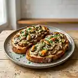 Croûtes gourmandes aux moules et champignons