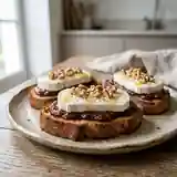 Délicieux Chèvre Frais à la Confiture de Figues : Apéritif Gourmand