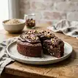 Délicieux gâteau moelleux au chocolat et noisettes croquantes