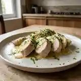 Lapin vapeur à l'estragon et sauce moutarde crémeuse au duo estragon-coriandre
