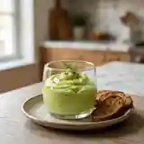 Mousse d’avocat onctueuse au Cognac, recette facile et gourmande