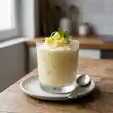 Mousse glacée onctueuse à l'ananas frais