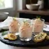Mousses de saumon onctueuses aux herbes
