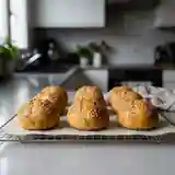 Petits pains apéritifs moelleux et savoureux faits maison