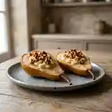 Poires farcies au chèvre frais : recette gourmande et facile
