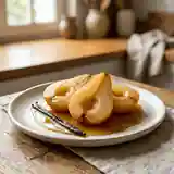 Poires fondantes au sirop maison : recette facile et gourmande