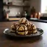 Profiteroles au chocolat noir intense