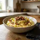 Purée savoyarde onctueuse au fromage et lardons