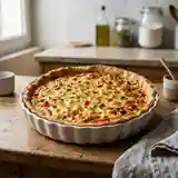 Quiche multicolore savoureuse aux légumes frais
