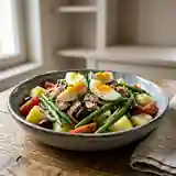 Salade cévenole traditionnelle aux saveurs du Sud
