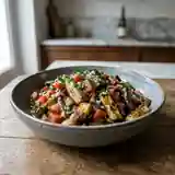 Salade d'aubergines grillées aux herbes fraîches et vinaigrette citronnée