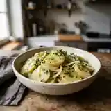 Salade de pommes de terre à la mode de Baden, recette alsacienne traditionnelle