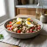 Salade fraîche de thon, œufs durs et pois chiches