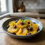 Salade fraîche d'oranges aux olives noires