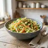 Salade fraîche et croquante de chou chinois aux saveurs asiatiques