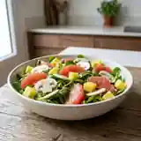 Salade fraîche et vitaminée au pamplemousse, ananas et champignons