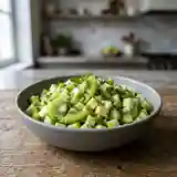 Salade fraîche et vitaminée pommes-kiwis : entrée légère et gourmande