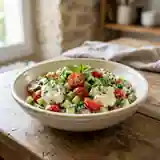 Salade fraîcheur au Chavroux crémeux et herbes