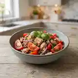 Salade fraîcheur de tomates au thon : recette simple et rapide