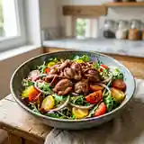 Salade gourmande de gésiers confits et mesclun