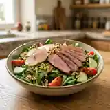 Salade Landaise au Foie Gras et Magret Fumé