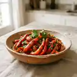 Salade marocaine de poivrons grillés aux saveurs méditerranéennes