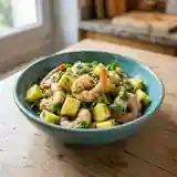 Salade tropicale de crevettes à l'ananas et coriandre fraîche