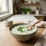 Crème de Yaourt au Persil et Ail Frais