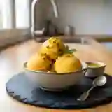 Sorbet mangue velouté et coulis acidulé