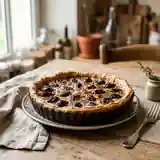 Tarte maison aux pruneaux fondants et pâte croustillante
