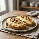 Toast gourmand au fromage de chèvre fondant