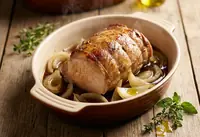 Rôti de porc fondant aux oignons cuit au micro-ondes