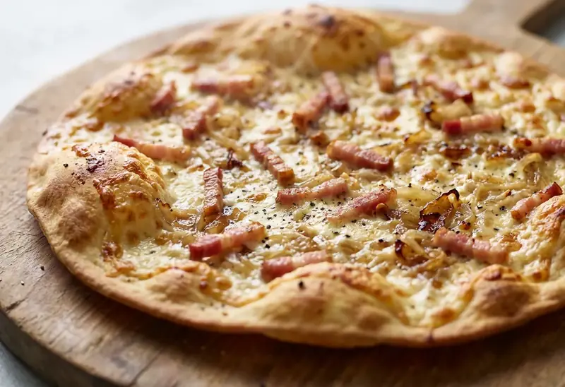 Flammekueche Express : Recette Traditionnelle Alsacienne Facile et Rapide