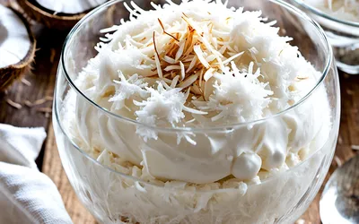 Recette facile de mousse légère à la noix de coco - Dessert exotique