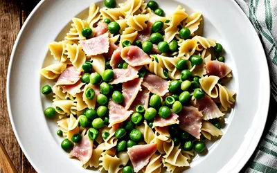 Farfalles au jambon et petits pois : recette facile et gourmande
